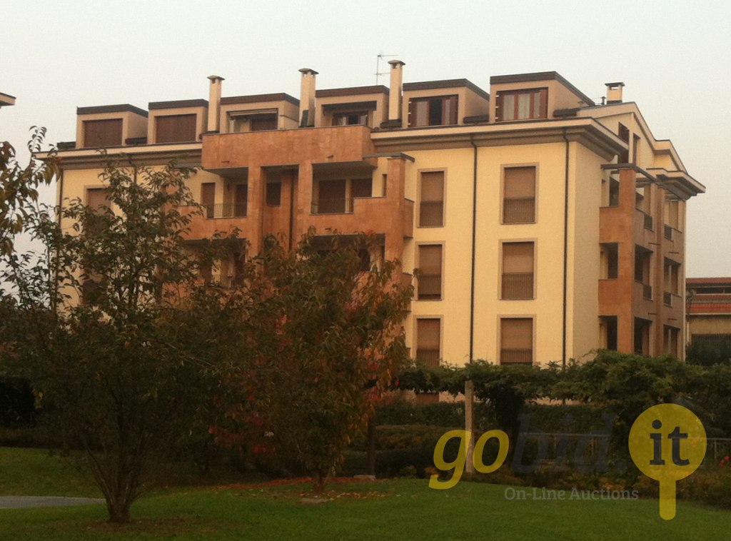 Apartments with Garage in Cesano Maderno (MB) - Bank. 173/2014 - Milan L. C. - Sale 4