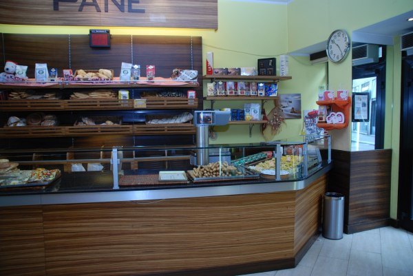 Complete Bakery with Shop - Bank. 1061/2013 - Milan Law Court - Sale N. 9