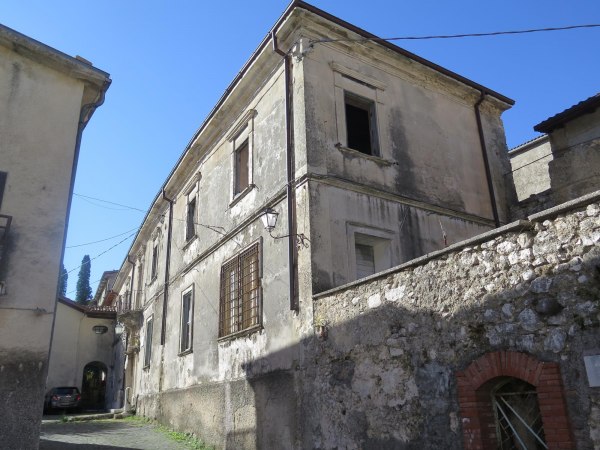 Properties in Civita d'Antino (AQ) - Lots n.1 and n.3 - Bank. 38/2015 - Tivoli L.C.