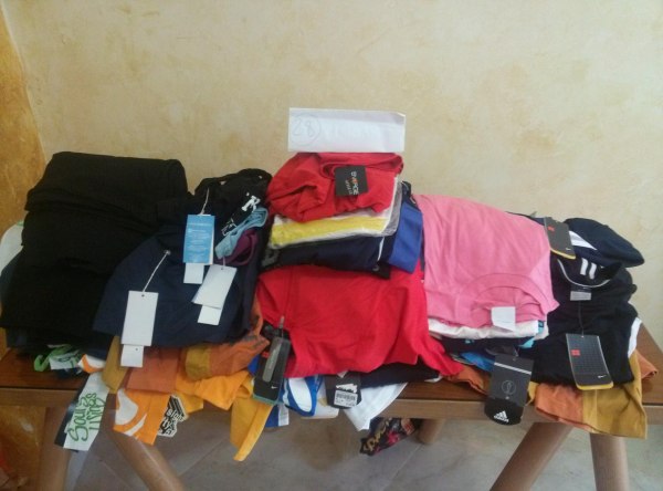 Abbigliamento Vario - Arredi Negozio - Fall. 45/2013 - Trib. di Messina - Vendita 2