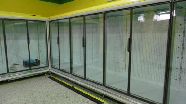 Supermarket equipment - Capital Goods from Leasing - Intrum Italy S.p.A. 