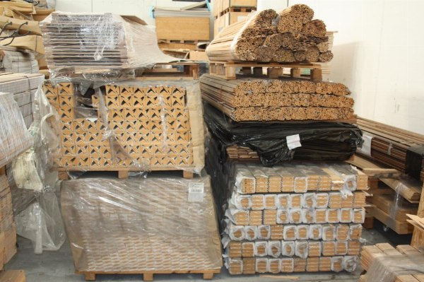Meubles en bois pour la maison - Produits semi-finis pour meubles - Faillite n. 98/2019 - Trib. d'Ancona - Vente 4