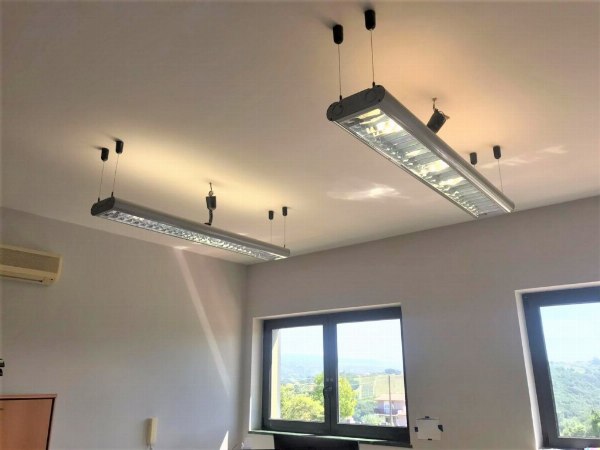 Lámparas y acondicionadores de aire - Fall. 9/2021 - Trib. de Avellino - Venta 3