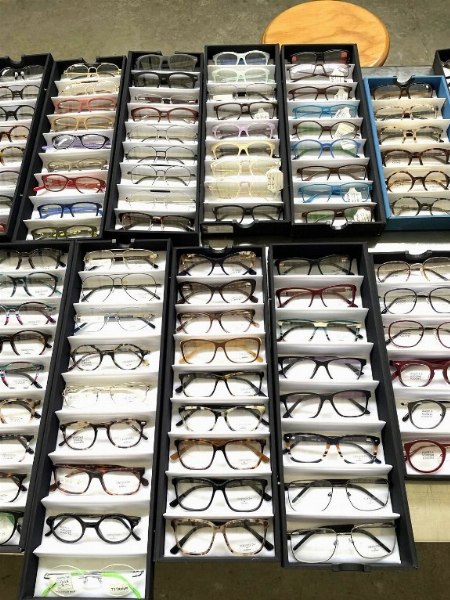 Montures de lunettes - Équipements de production de lunettes - Mobilier de bureau - L.G. 28/2023 - Trib. Vicenza - Vente 5