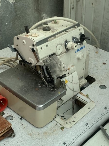 Máquinas de coser - Liq.Giud. n. 11/2023 - Tribunal de Forlì - Venta 3