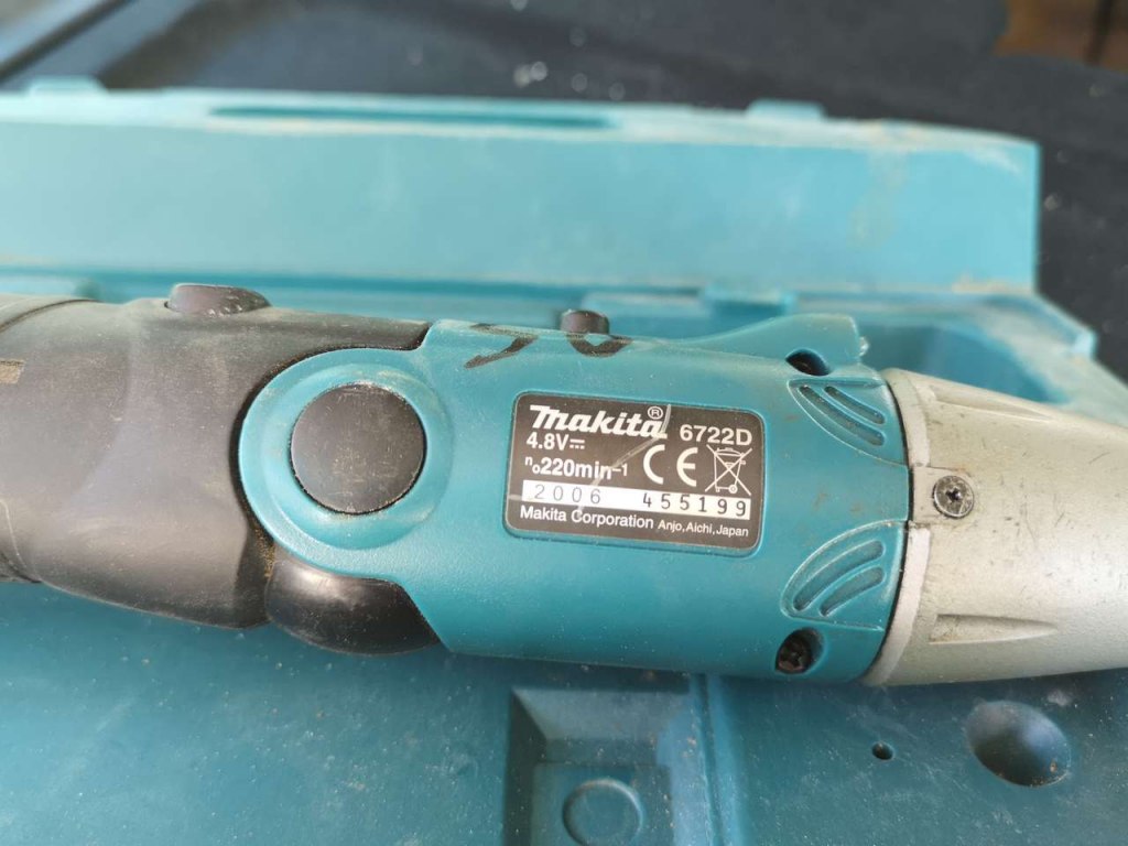 Lot Makita 6722D Screwdriver | Gobid.it