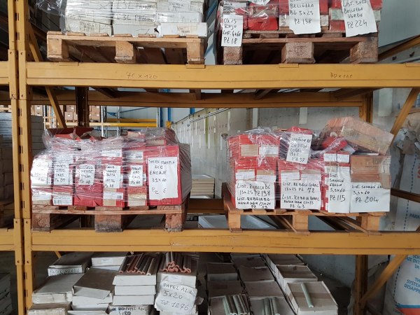 Arredi per ufficio e Magazzino materiali edili e sanitari - Fall. 1/2016 - Trib. di Bari - Vendita 8