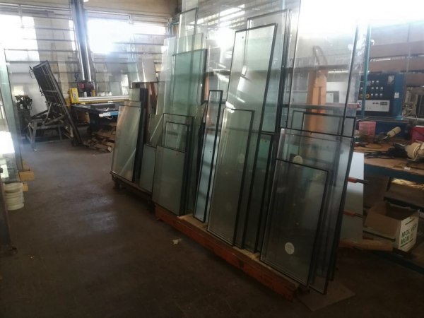 Production of aluminum frames - Machinery and equipment - Bank. 15/2018 - Caltanissetta L.C. - Sale 9