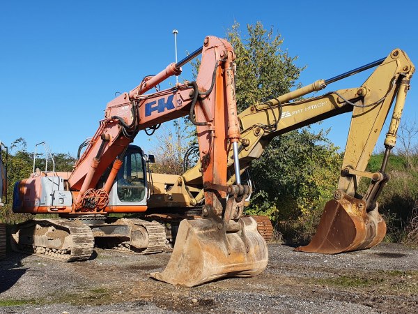 Construction Company - Vehicles, machinery and equipment - Cred. Agreem 30/2017 - Verona L.C.