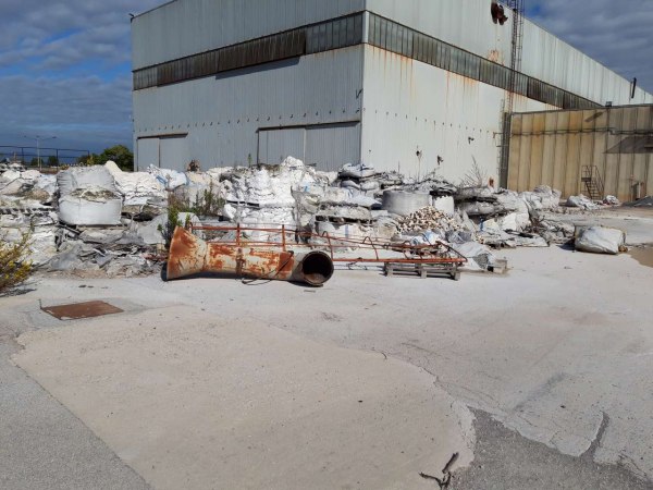 Frit ceramic and ferrous material - Bank. 69/2012 - Frosinone Law Court