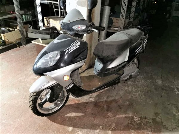 Mopeds and electronic equipment - Bank. n. 37/2019 - Latina L. C. - Sale 2