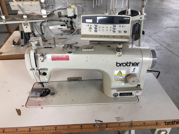 Clothing packaging - Machinery and equipment - Bank. 143/2018 - Vicenza L.C. - Sale 3