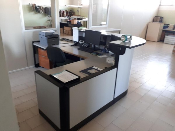 Mobiliario y equipo de oficina - Fall. 64/2019 - Trib. de Padua - Venta 9