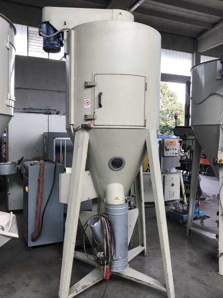 Plastic processing - Machinery and equipment - Private Sale - Sale 4