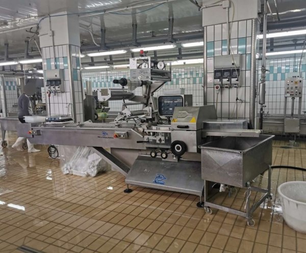 Dairy equipment - Vehicles and office furniture - Bank. 35/2019 - Avellino L.C.-Sale - 4