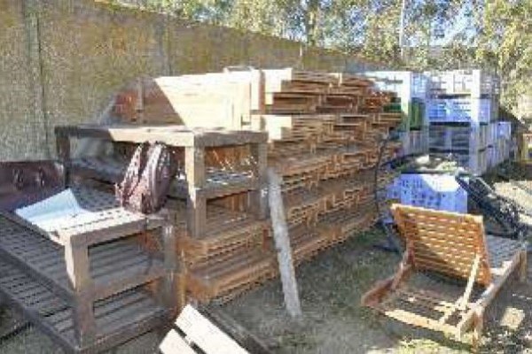 Attrezzature per la ristorazione - Sedie e lettini da giardino - Fall. 208/2019 - Trib. di Firenze - Vendita 4
