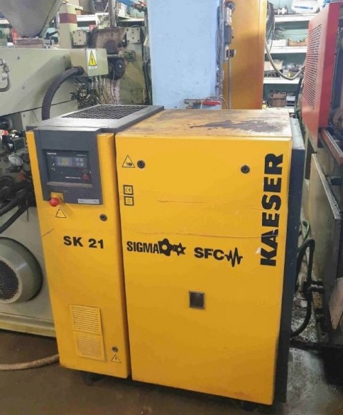 Kaeser compressor and dryer and brushing/sanding machine - Bank. 25/2018 - Fermo Law Court 