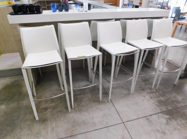 Restaurant and bar - Furniture and equipment - Bank. 6/2021 - Venezia L.C. - Sale 5