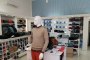 Abbigliamento Vario da Uomo, Accessori e Arredi per Negozio 5