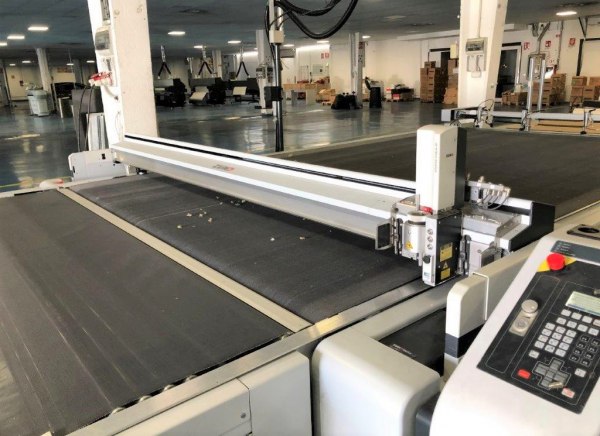 Zund G3 XL-3200 digital cutter - Capital Goods from Leasing - Intrum Italy S.p.A.