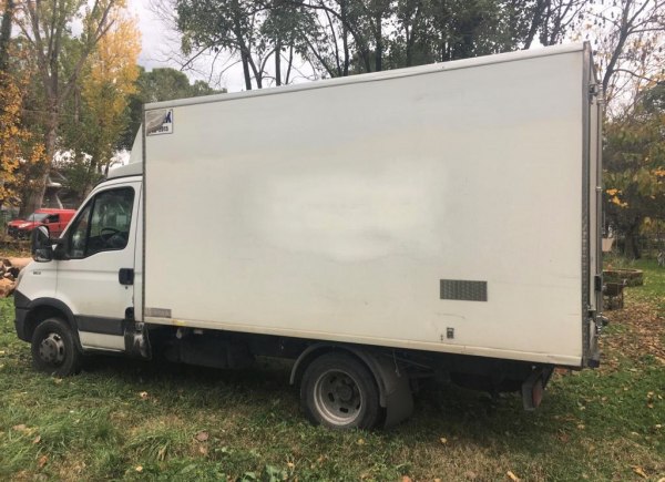 IVECO 35C17 Isothermal Van and FIAT Doblò - Bank. 14/2020 - Terni Law Court