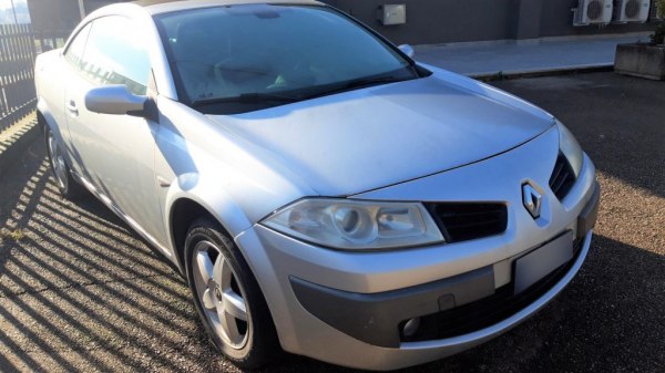Renault Megane Cabrio - Esec. Mob. n. 1410/2018 - Trib. di Cassino - Vendita 2