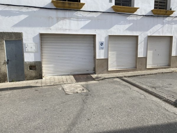 Commercial premises in Puerto Serrano - Cádiz - Spain - Law Court N.1 of Cadiz