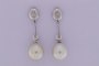 18 Carat White Gold Earrings - Diamonds - Australian Pearl 2