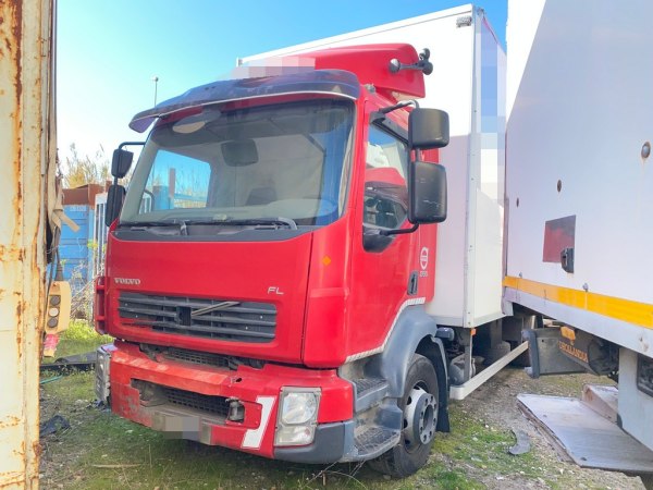 Autocarri - IVECO, Scania e DAF - Fall. 79/2020 - Trib. di Catania