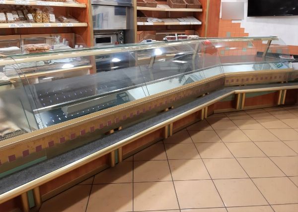 Mobilier et équipement pour la restauration - Fall. 44/2019 - Trib. de Foggia - Vente 4