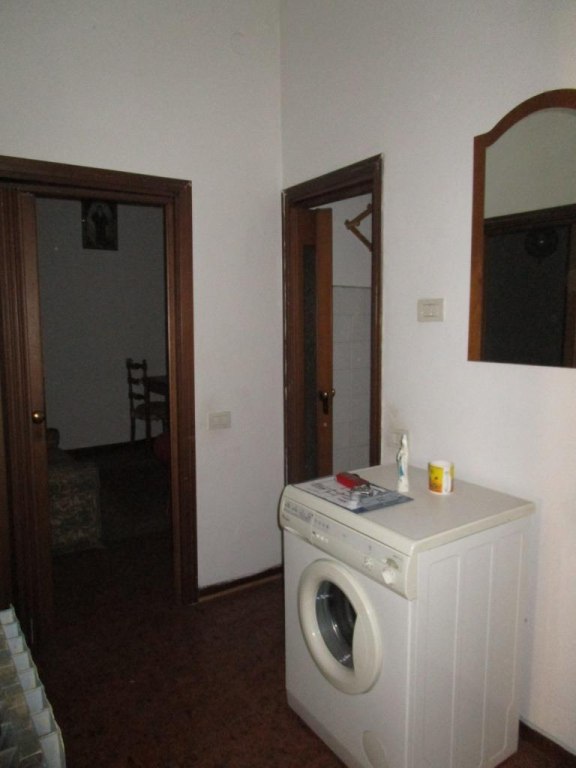 Apartment with cellar in Melzo (MI)