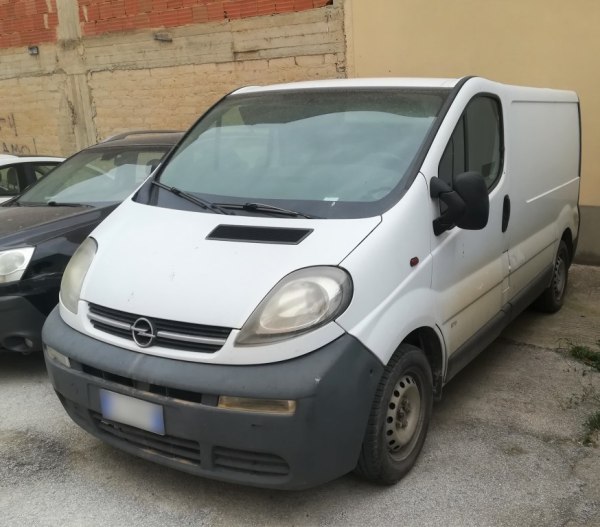 Opel Vivaro and - Renault Master - Bank. 13/2020 - Agrigento L.C. - Sale 4