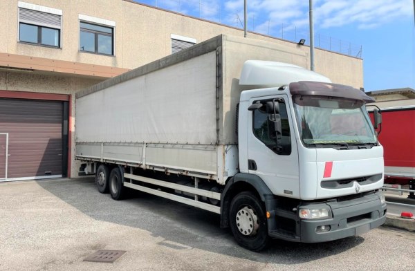 Renault 22 CVA1 - 320 truck - Private Sale - Sale 2