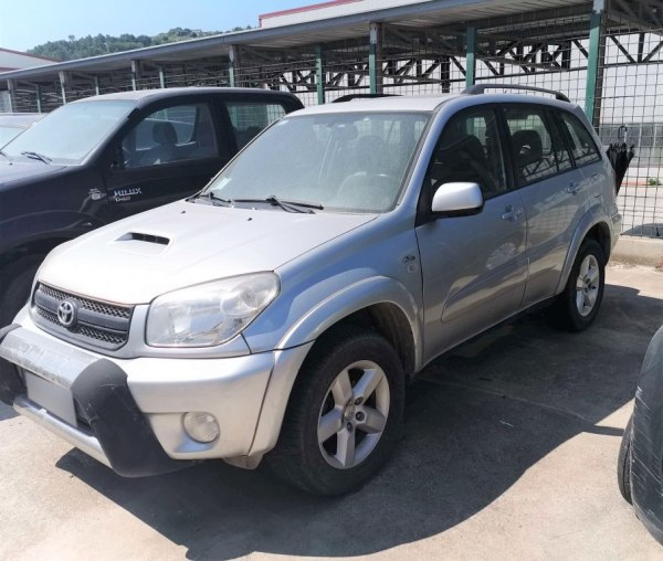 Toyota Rav D4-D - Capital Goods from Leasing - Intrum Italy S.p.A. 