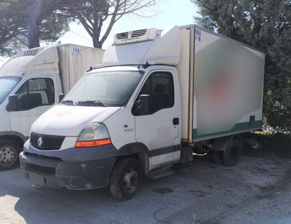 Renault Master 130 CDI isothermal van - Capital Goods from Leasing - Intrum Italy S.p.A. 