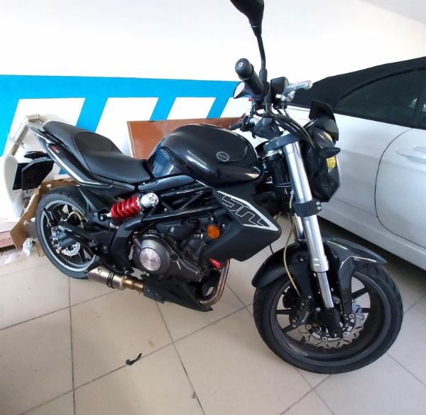 Moto Benelli 430 - Amm. Giud. Mis. di Prev. n. 81/2021 - Tribunale di Catanzaro - Vendita 15