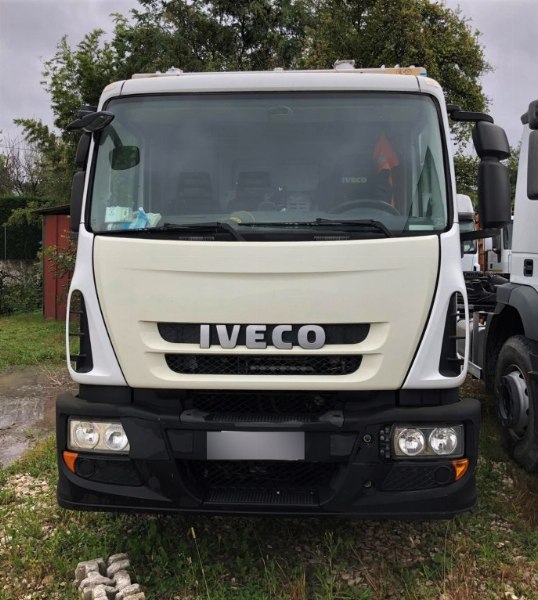  IVECO autocompactor for waste transport - Bank. 60/2020 - Venezia L.C.- Sale 2