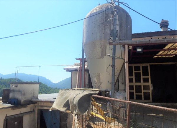 Vasca in acciaio e silos per mangimi -  Esec. Mob. n. 682/2018 - Trib. di Cassino