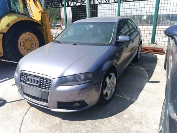 Trattori stradali - Autovetture e rimorchio - Beni Strumentali da Leasing - Intrum Italy S.p.A.
