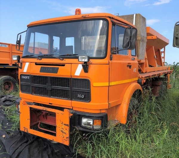 Autocompactor IVECO en zoutstrooiers - Faillissement 6/2020 - Rechtbank van Venetië - Verkoop 6