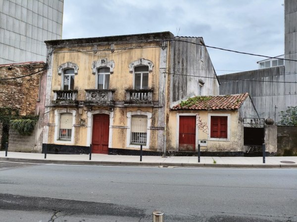 Solar urbano susceptible de construcción para bajo y cuatro alturas en Sada - A Coruña