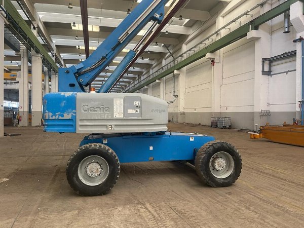 Sicas Millennium NA4M2 sweeper - Genie S-85 platform - Private Sale 