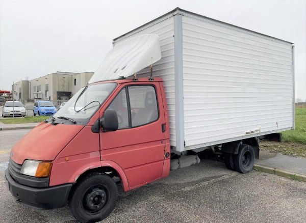 Motorcycles and Ford truck - Bank. 80/2022 - Venezia L.C - Sale 2