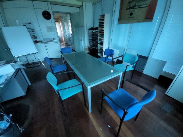 Cucine componibili - Arredi e attrezzature ufficio - Fall. 33/2022 - Trib di Ancona