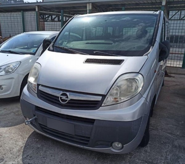 Opel Vivaro - Capital Goods from Leasing - Intrum Italy S.p.A.