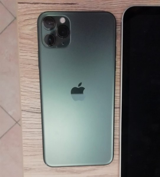 iPhone 11 Pro Max e iPad Pro - Attrezzature varie - Fall. 30/2021 - Trib. di Benevento - Vendita 3