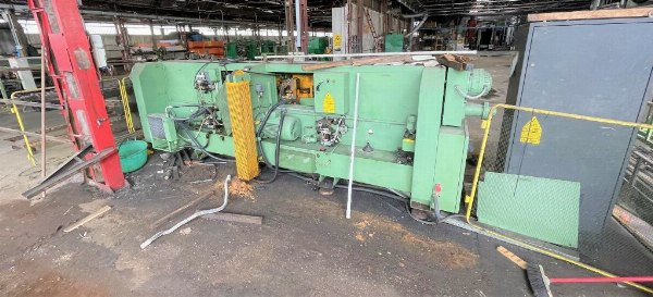 Production of frames for letters - Macchinari and props - Bank. 21/2019 - Vicenza Law Court - Sale 2