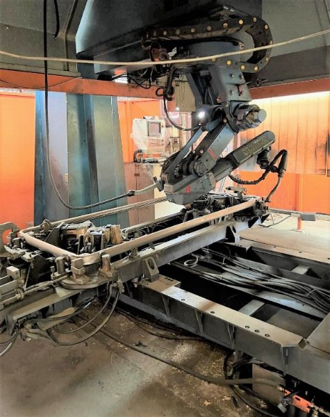 Production of frames for letters - Macchinari and props - Bank. 21/2019 - Vicenza Law Court - Sale 2