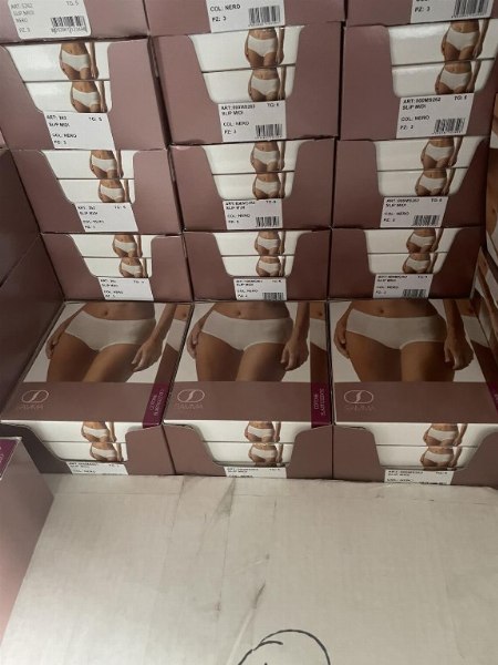Abbigliamento intimo uomo/donna -  Liq.Giud. 38/2023 - Tribunale di Padova - Vendita 3