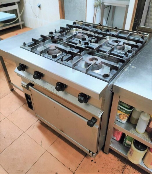 Arredi e attrezzature per la ristorazione - Trib. n. 2 di La Coruña